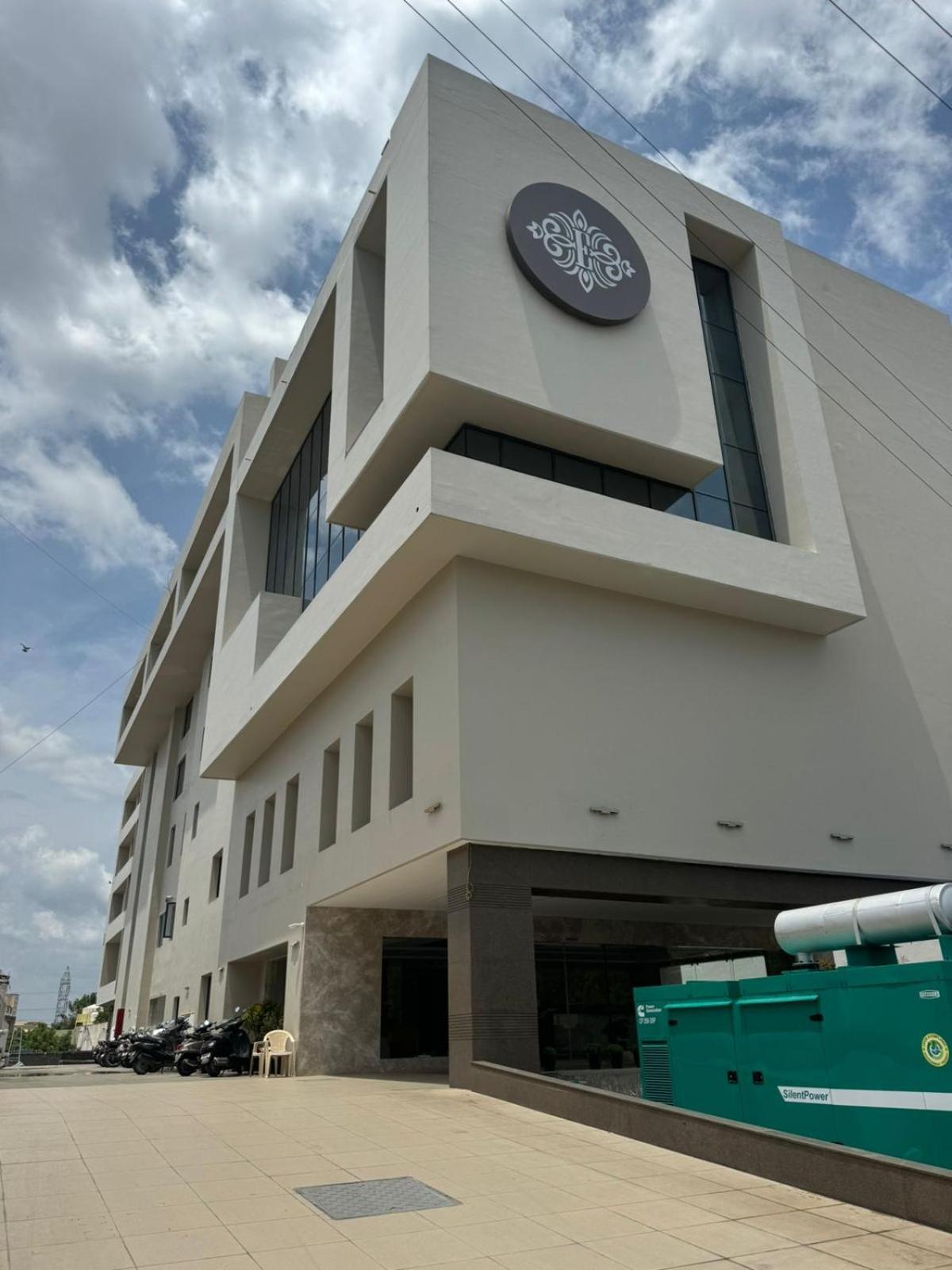 Hotel Royal Embassy Erode Exterior foto